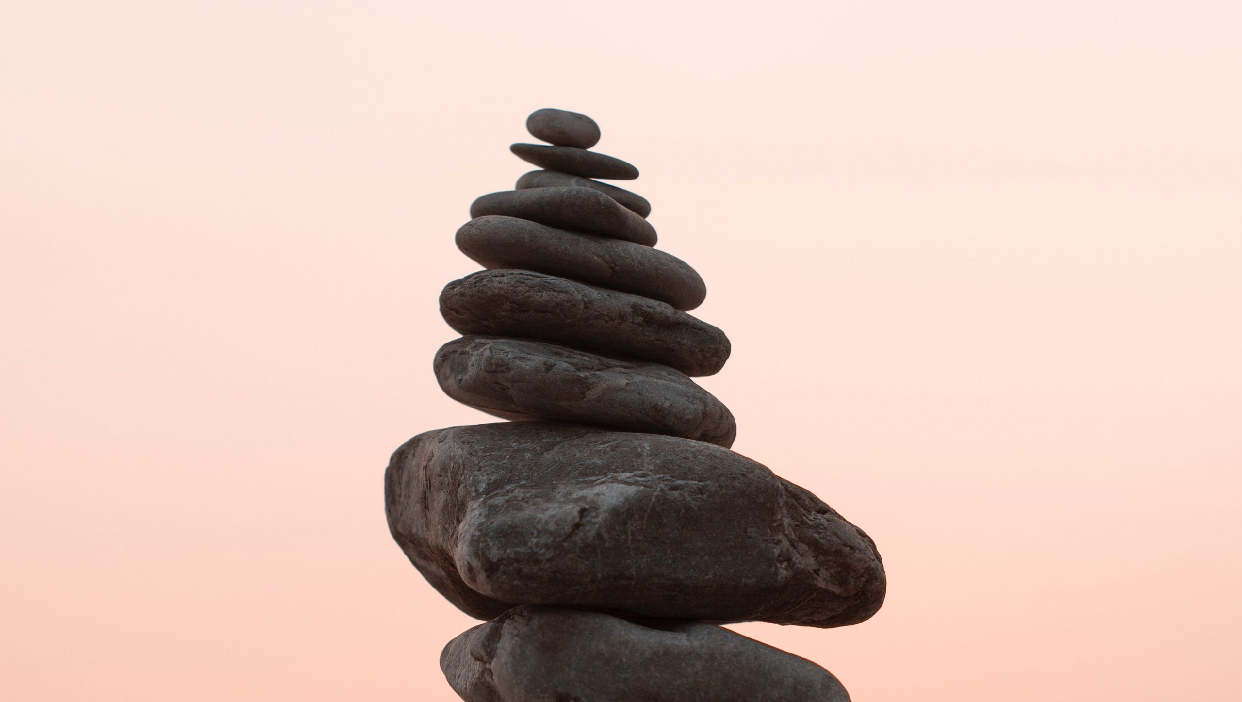 Stones balancing